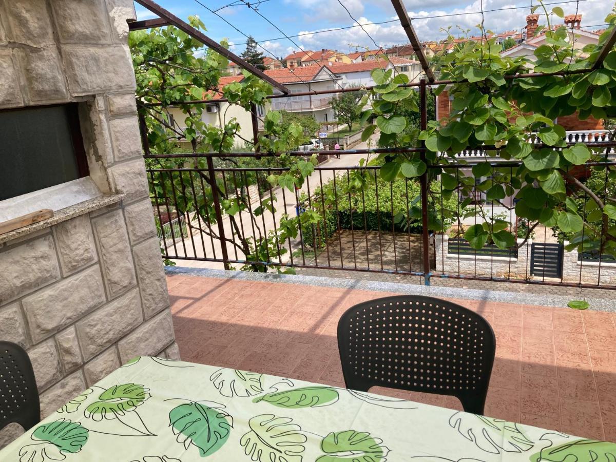 Apartments Hrnjic Umag Exterior photo
