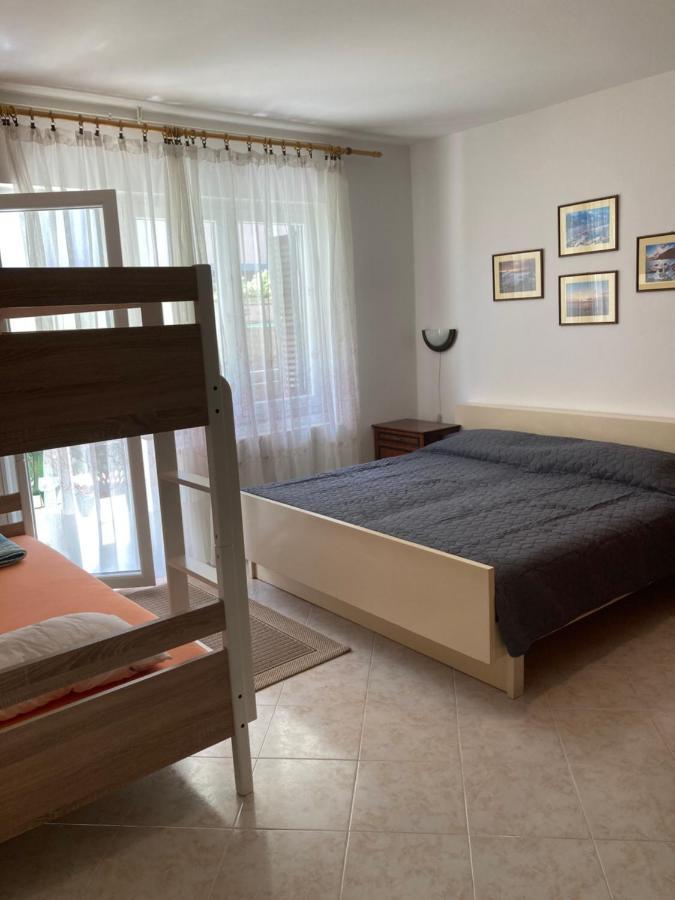 Apartments Hrnjic Umag Exterior photo